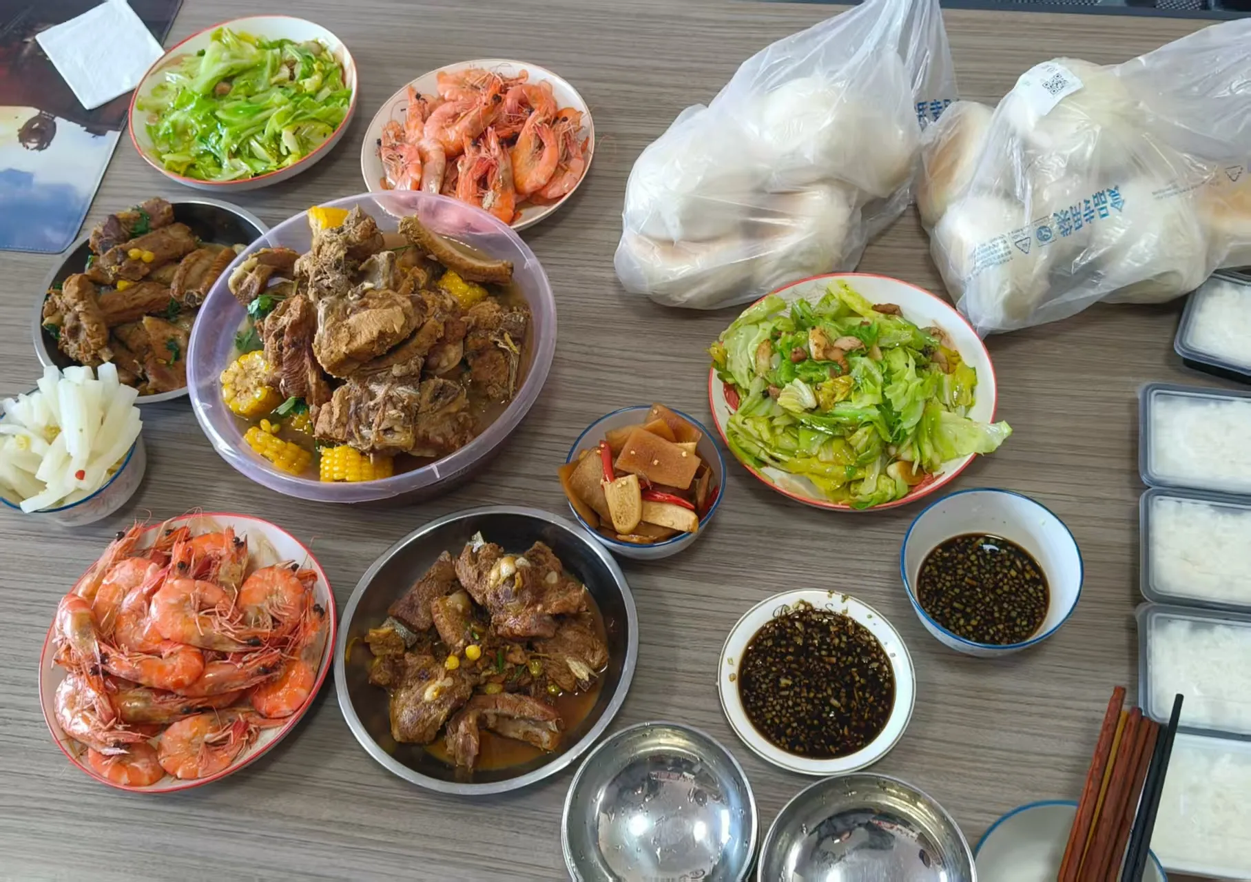 جوجو باك يوم غداء لذيذ